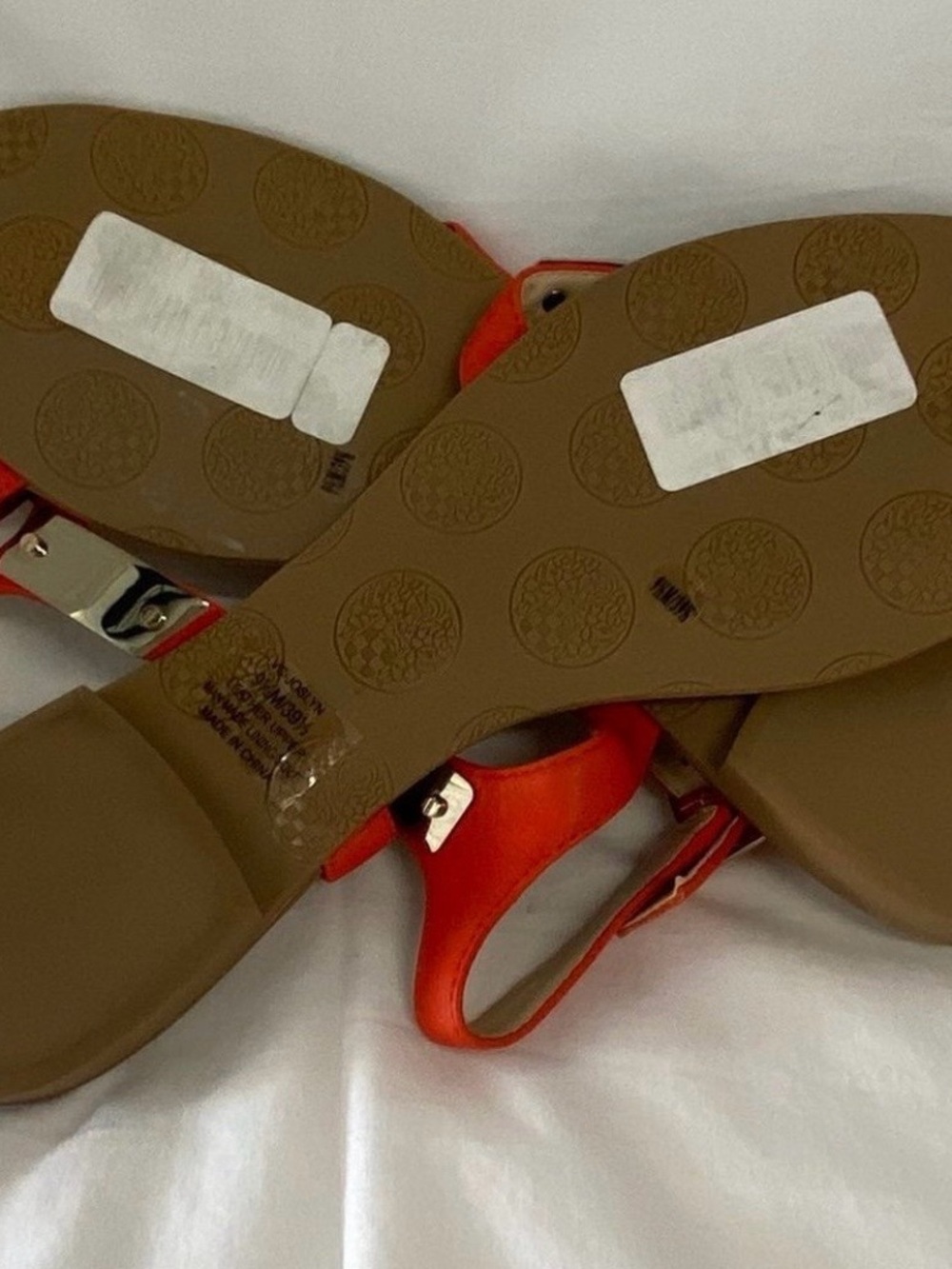 Vince Camuto Orange Sandals with Gold Metal Accents 9.5 - Picture 9 of 9